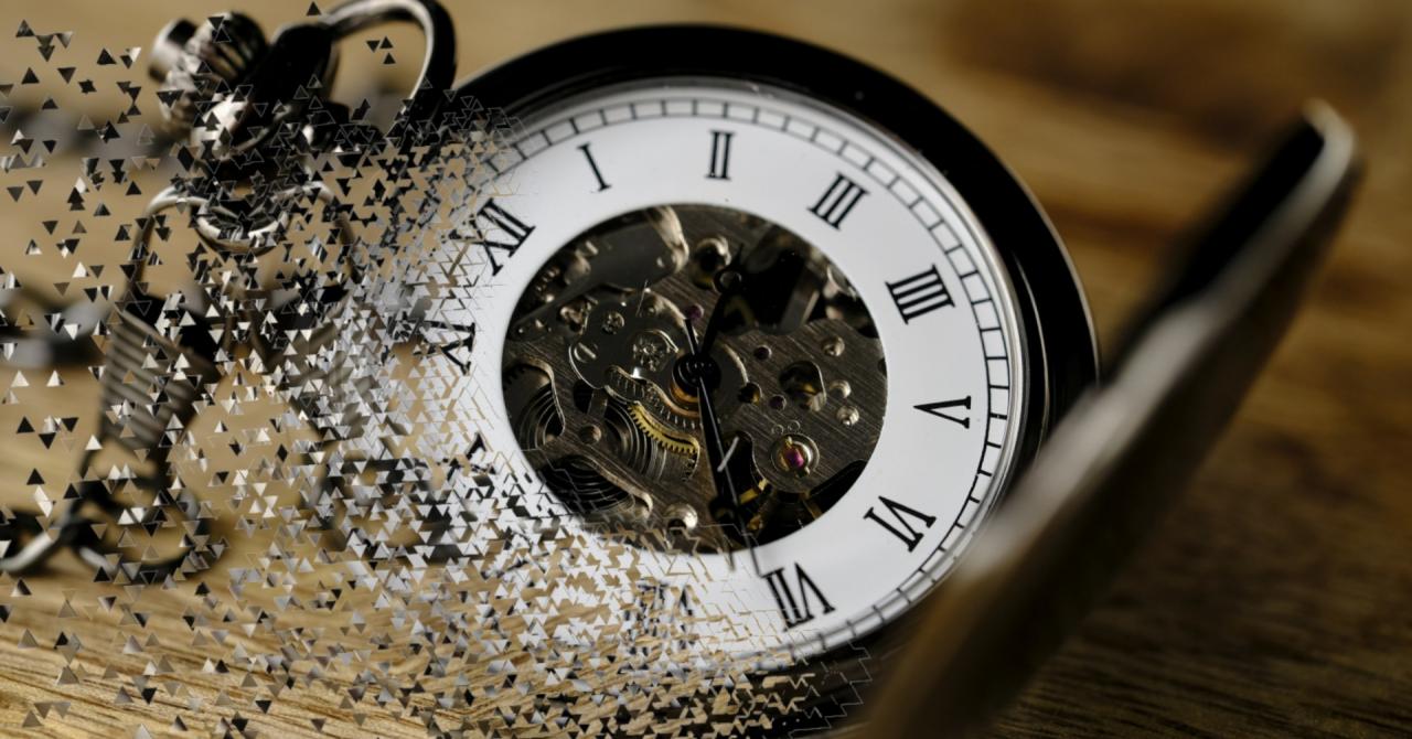 Time losing time clock pocket w